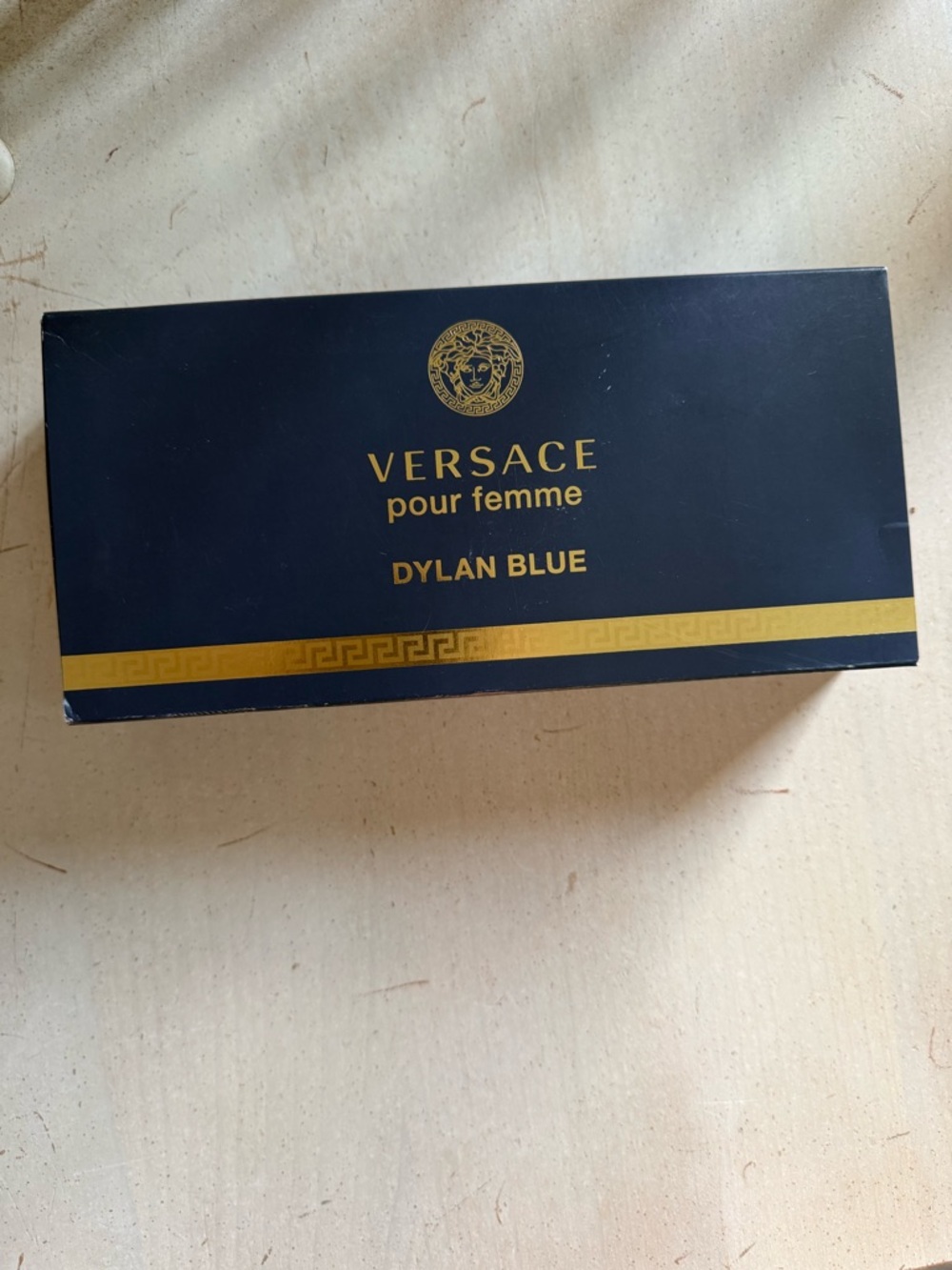 Versace Dylan Blue- shower gel, lotion, Eau de Parfum set - Picture 2 of 3